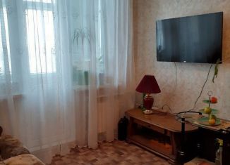 Продам 2-комнатную квартиру, 46 м2, Новокуйбышевск, улица Гагарина, 28