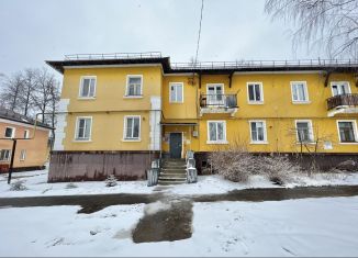 Продается 3-комнатная квартира, 62 м2, Суворов, проспект Мира, 16