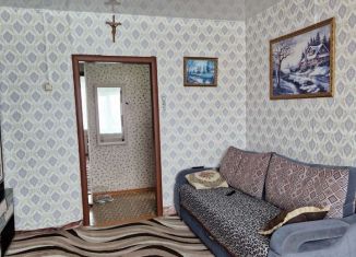 Продам 3-комнатную квартиру, 44 м2, село Сухобузимское, Комсомольская улица