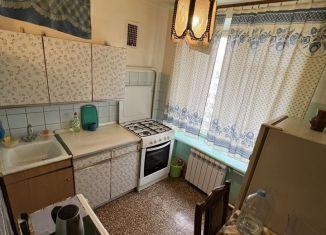 Продам трехкомнатную квартиру, 56.4 м2, Москва, улица Барклая, 7к1, метро Багратионовская