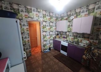 Двухкомнатная квартира на продажу, 55 м2, село Субханкулово, Советская улица