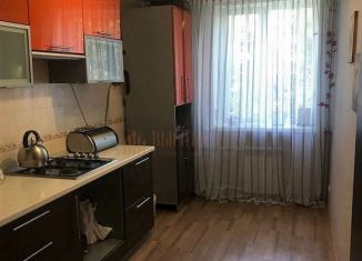 Продам 4-комнатную квартиру, 75 м2, село Александровское, улица Дзержинского, 65