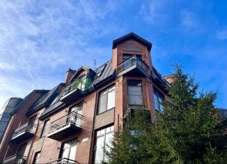 Трехкомнатная квартира на продажу, 110 м2, Санкт-Петербург, Горная улица, 27, Горная улица