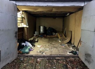 Продаю гараж, 16 м2, Киров