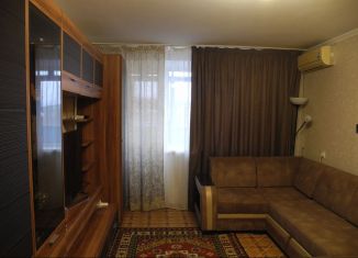 Продается 1-комнатная квартира, 33 м2, рабочий поселок Приволжский, улица Гагарина, 17А