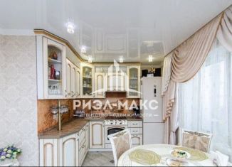 Продается двухкомнатная квартира, 60.3 м2, Брянск, ЖК Речной, улица Комарова, 51