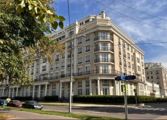 Продается трехкомнатная квартира, 123 м2, Москва, улица Ефремова, 19к4, метро Спортивная