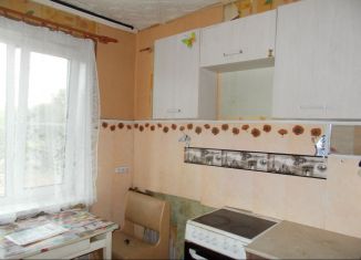 Продаю 2-ком. квартиру, 30 м2, Тихвин, Чернышевская улица, 27