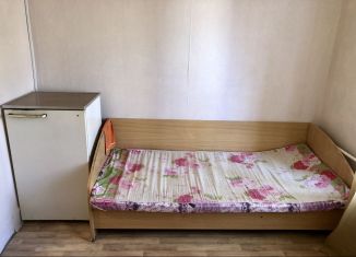 Аренда комнаты, 11 м2, Волжский, улица имени Генерала Карбышева, 56