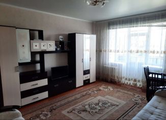 Продам 3-комнатную квартиру, 85 м2, посёлок городского типа Красногорский, Пионерская улица, 5