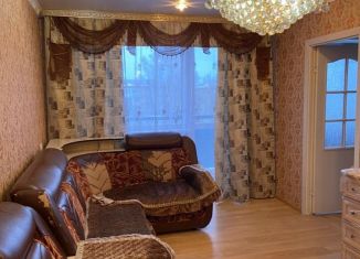 Сдача в аренду 4-комнатной квартиры, 68 м2, Прокопьевск, улица Гайдара, 7