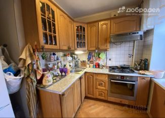 Продам 4-ком. квартиру, 61 м2, Екатеринбург, Селькоровская улица, 102к3, метро Ботаническая