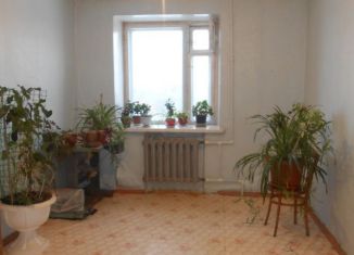 Продам трехкомнатную квартиру, 68 м2, Чаплыгин, Московская улица, 32