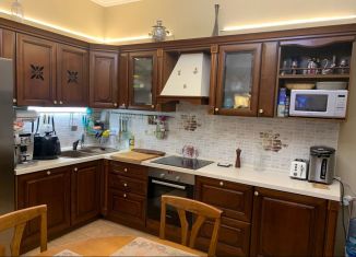 Продажа 4-ком. квартиры, 101 м2, Москва, Веерная улица, 22к3, метро Раменки