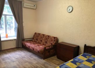 Сдача в аренду однокомнатной квартиры, 33 м2, Таганрог, Украинский переулок, 24