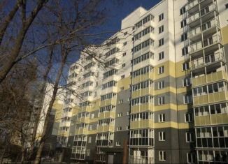 Продам 1-комнатную квартиру, 38 м2, Челябинск, Калининский район, Набережная улица, 4