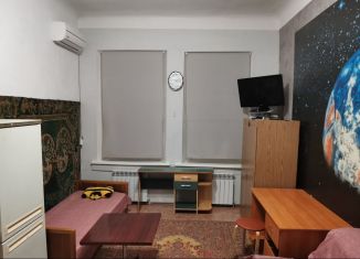 Аренда квартиры студии, 32 м2, Новочеркасск, проспект Ермака, 113