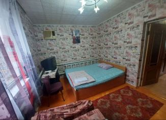 Сдается комната, 35 м2, Новороссийск, улица Осоавиахима, 129