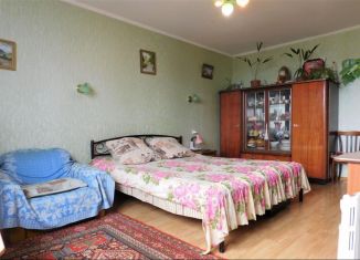 Продам 3-комнатную квартиру, 117 м2, Алупка, Севастопольское шоссе, 35
