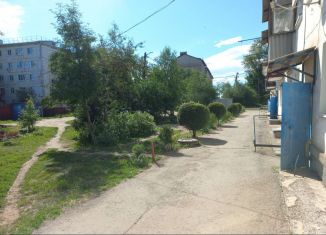 Продаю 2-комнатную квартиру, 29 м2, Бугуруслан, 2-й микрорайон, 10