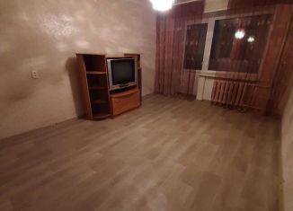 Аренда двухкомнатной квартиры, 48 м2, Мелеуз, улица Ленина, 131