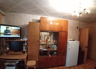 Продаю 3-ком. квартиру, 42.7 м2, Котовск, Колхозная улица, 16/2