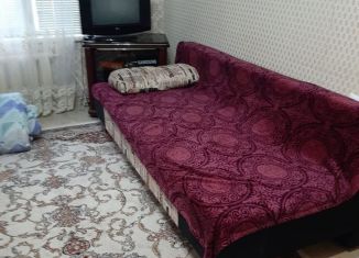 Сдам однокомнатную квартиру, 35 м2, Дагестан, проспект Гамидова, 36