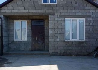 Продается дом, 64 м2, посёлок городского типа Ленинкент, улица Будаева, 20