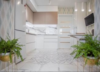 Сдаю в аренду двухкомнатную квартиру, 52 м2, Благовещенск, улица 50 лет Октября, 144