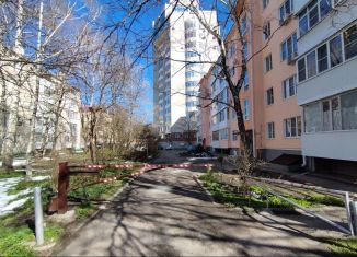 Продаю 3-комнатную квартиру, 85 м2, Ставрополь, улица Артёма, 7А, микрорайон № 2