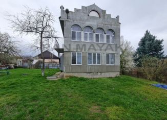 Продаю дом, 171.6 м2, Майкоп, 10-й проезд, 56