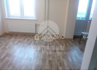 Продам 1-комнатную квартиру, 28 м2, Новосибирск, улица Ивана Севастьянова, 9, ЖК Лето