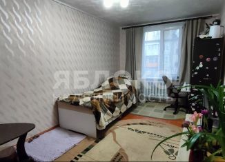Продается двухкомнатная квартира, 46 м2, Березники, улица Свердлова, 138