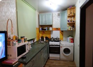 Продаю трехкомнатную квартиру, 59 м2, Челябинская область, улица Ручьёва, 8