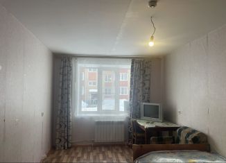 Продам 2-комнатную квартиру, 44 м2, Канаш, микрорайон Восточный, 42