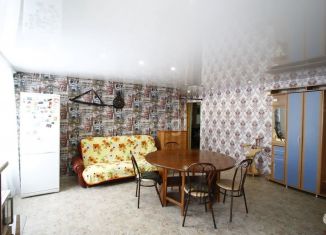 Продается 3-комнатная квартира, 65.7 м2, село Туринская Слобода, Советская улица, 97