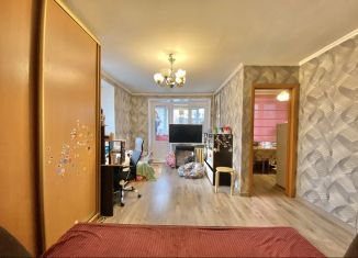 Продаю 1-ком. квартиру, 30 м2, Реутов, Советская улица, 30