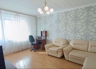 Продаю 2-комнатную квартиру, 47 м2, Курск, улица Гоголя, 36