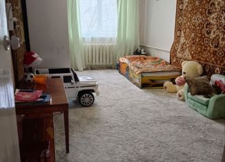2-комнатная квартира на продажу, 47.6 м2, поселок городского типа Нижнегорский, Коммунальная улица