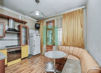 Продается трехкомнатная квартира, 62 м2, Севастополь, улица Ленина, 48