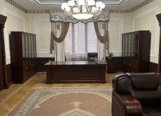 Сдам офис, 115 м2, Дагестан, улица Генерала Омарова, 1Б