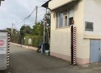 Продается гараж, 20 м2, Сочи, микрорайон Центральный, улица Ромашек, 23