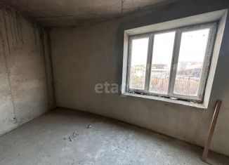 Продам трехкомнатную квартиру, 120 м2, Владикавказ, проспект Доватора, 93, 8-й микрорайон
