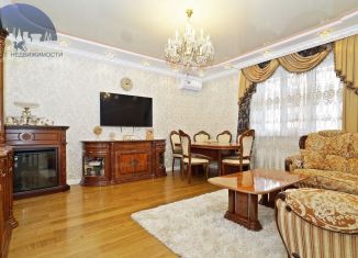 Продаю 2-комнатную квартиру, 70.4 м2, Татарстан, проспект Альберта Камалеева, 34