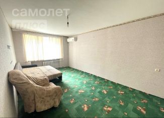 Продам трехкомнатную квартиру, 67 м2, Грозный, улица Новаторов, 3