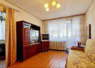Продам трехкомнатную квартиру, 52 м2, Татарстан, улица Хасанова, 18