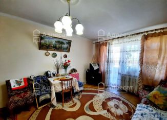 Продам 3-комнатную квартиру, 68.5 м2, Волгоградская область, улица Качинцев, 120