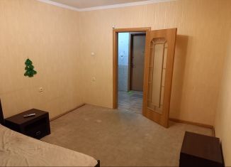 Аренда 1-комнатной квартиры, 40 м2, Оренбург, улица Есимова