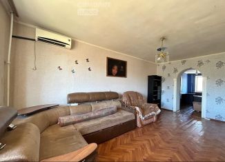 Продажа 2-комнатной квартиры, 41.5 м2, Астрахань, улица Яблочкова, 36