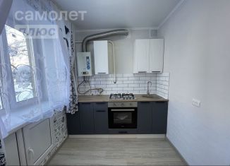 Продается 3-ком. квартира, 61.2 м2, Белебей, улица Амирова, 7Б